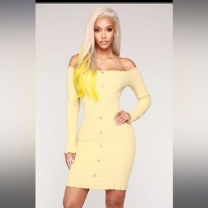 Fashion Nova Yellow Off-Shoulder mini Dress Size Small